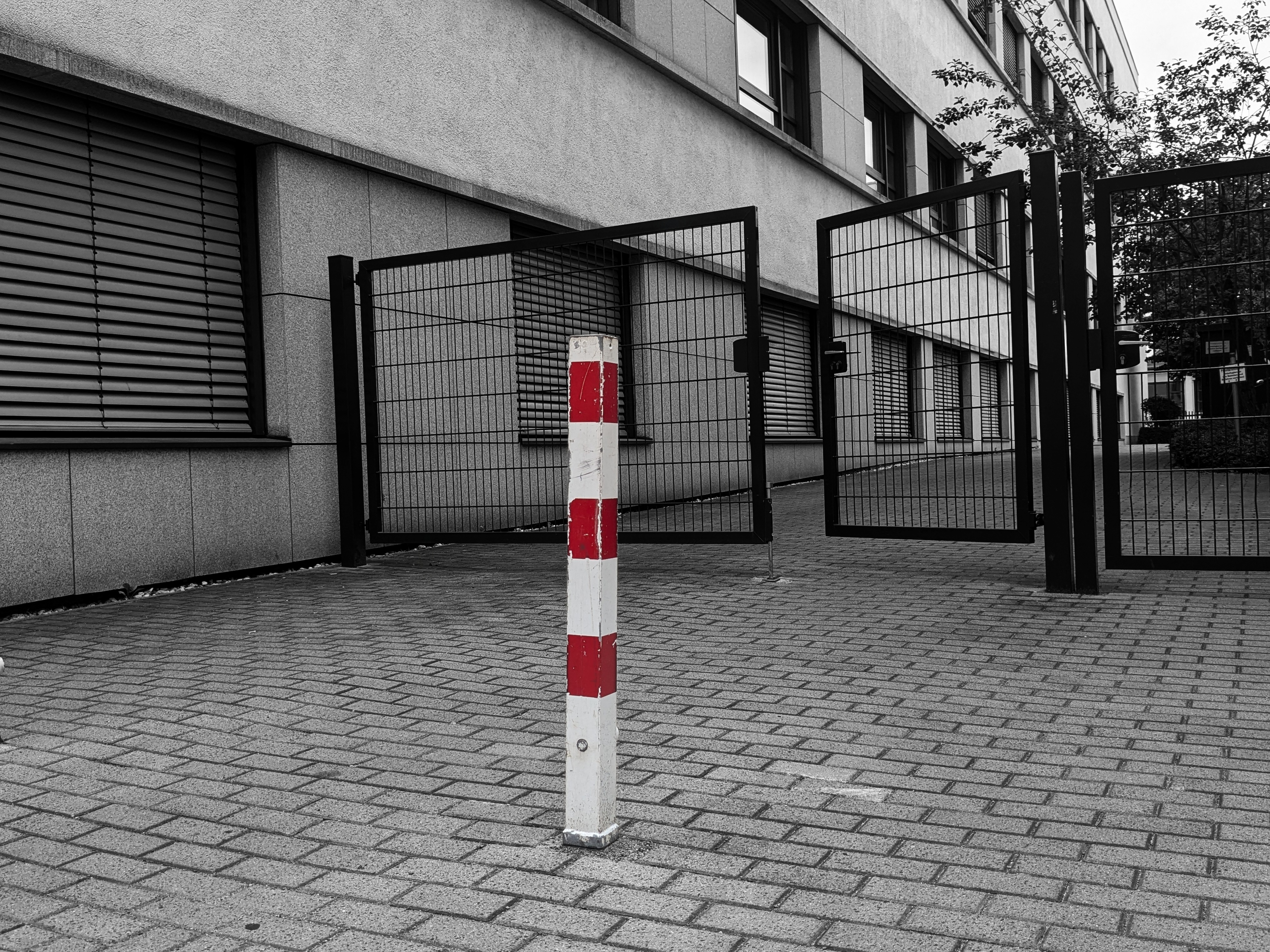 red means decorative