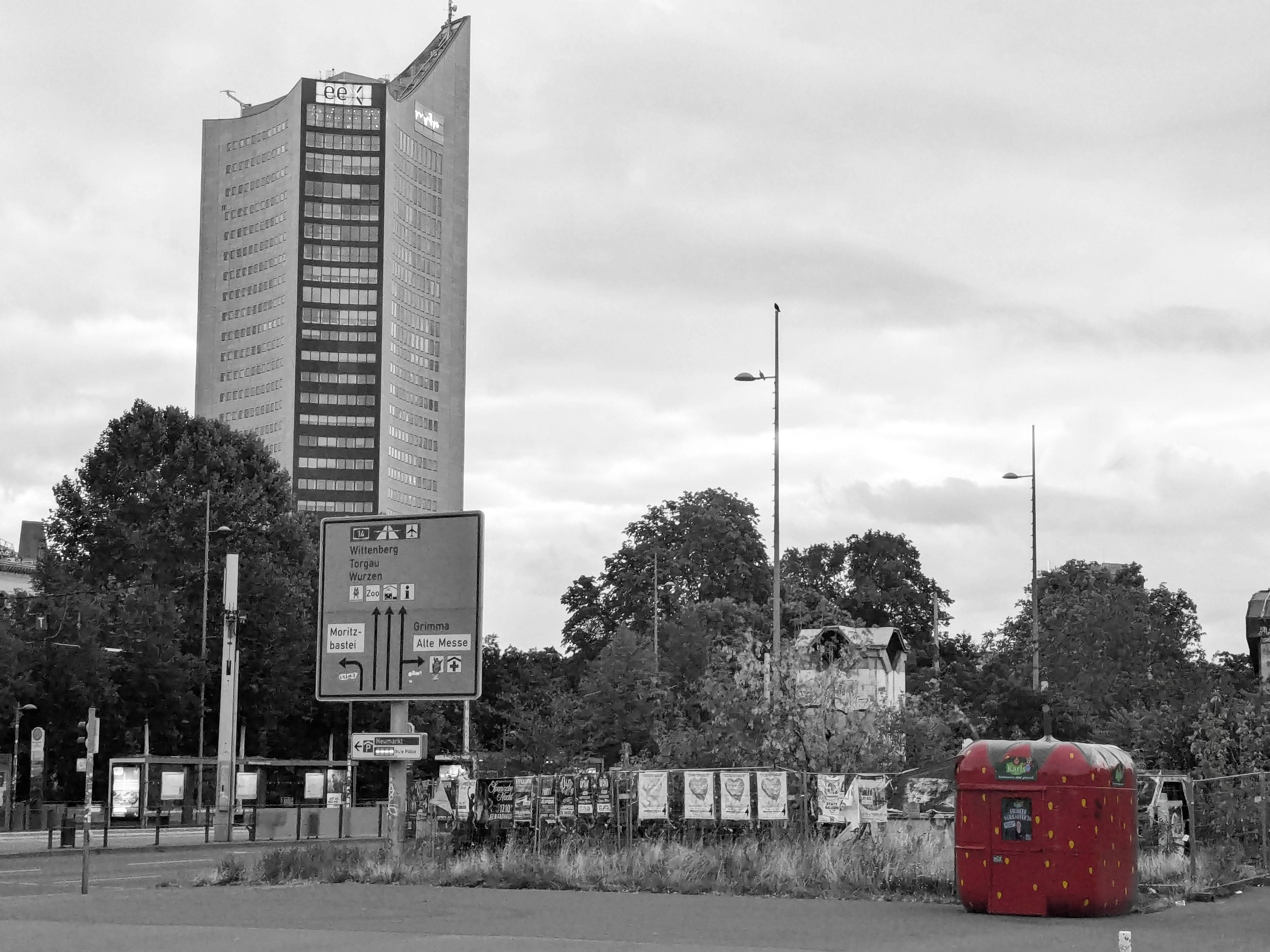 red means towering