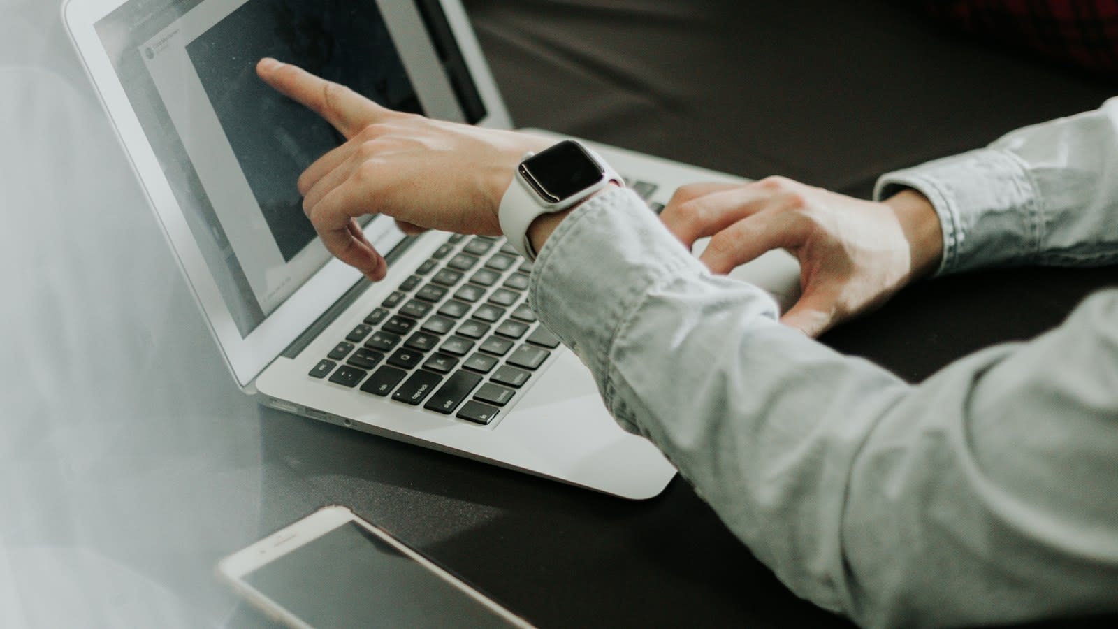 How to Choose a Push Notification Service: 12 Questions to Ask Before You Sign Up