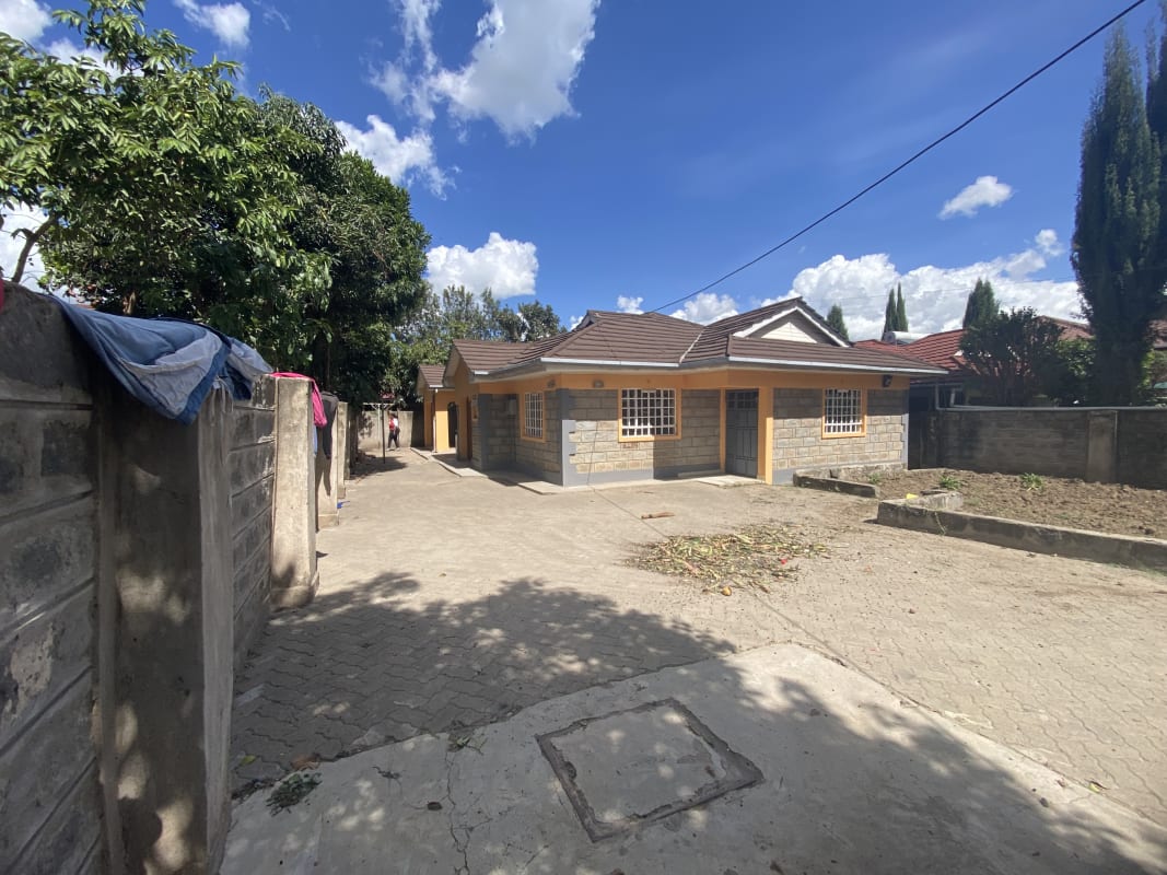 3BEDROOM BUNGALOW TO LET IN KITENGELA