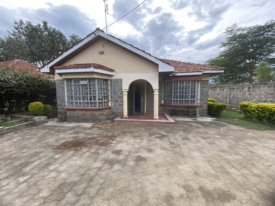 3BEDROOM BUNGALOW TO LET IN KITENGELA