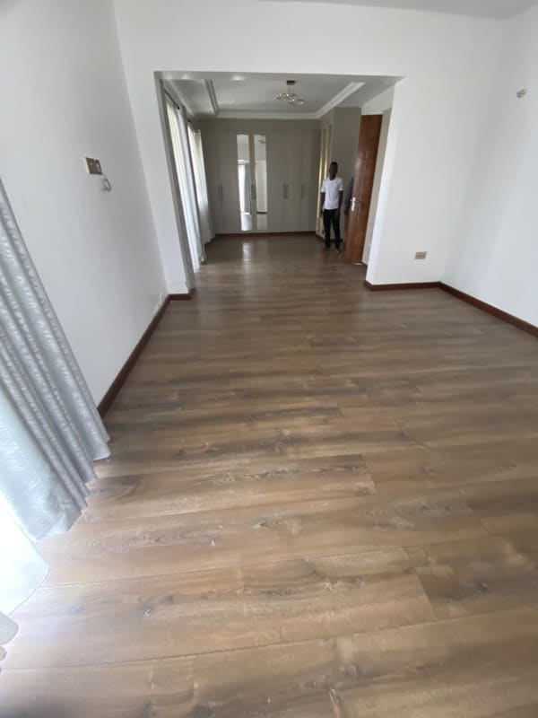 Bathroom of 4 Bedroom Mini-Flat Apartment to Let in Kitengela