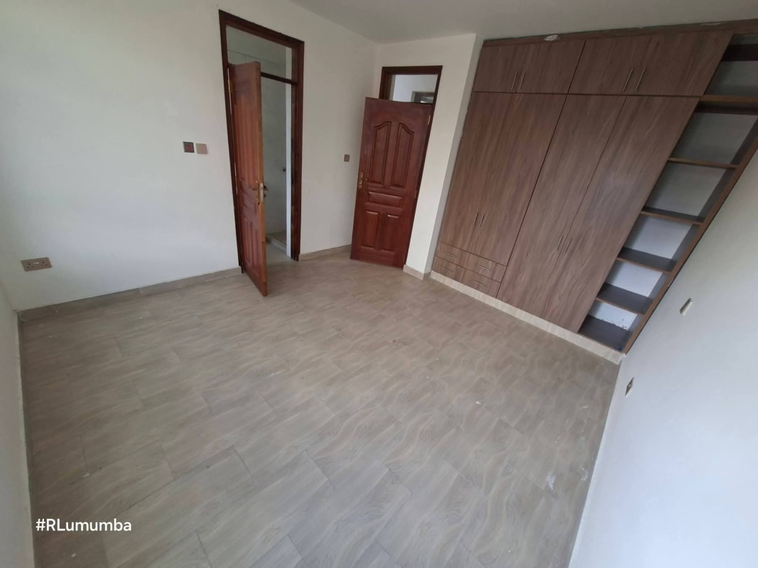 Exterior view of 5 Bedroom Maisonette to Let in Syokimau