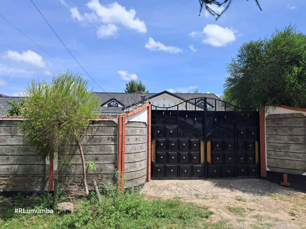 Master bedroom of 3 Bedroom Bungalow to Let in Kitengela
