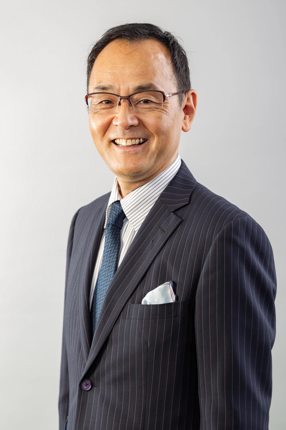 代表取締役社長 押川新一