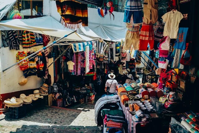 Banco di souvenir in zona turistica