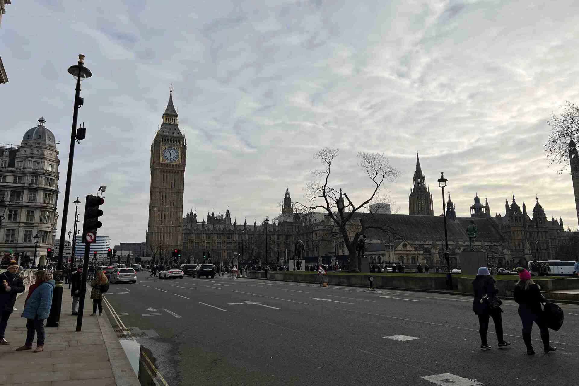 Londra Classica: Tra Re, Fiumi e Panorami Iconici
