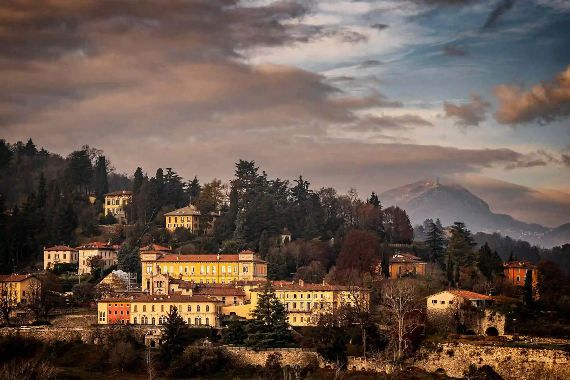 Sud Europa in Autunno? Il Lusso è Lento