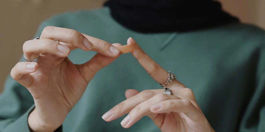 Use nature-friendly bandages