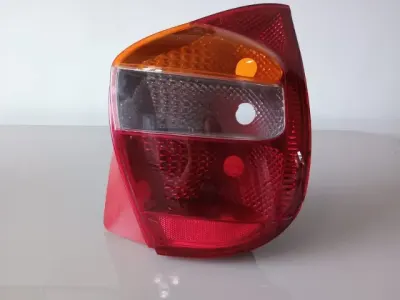 Lanterna Direita Fiat Palio 2000 2001 2002 2003
