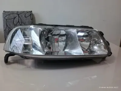 Farol Direito Foco Duplo Volkswagen Gol 1999 2000 2001 2002 2003 2004 2005
