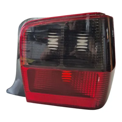 Lanterna Direita Traseira Fiat Uno 2004 2005 2006 2007 2008 2009 2010 2011 2012 2013