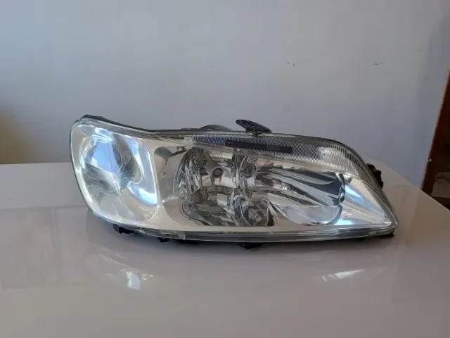 Farol Direito Peugeot 307 1999 2000 2001 2002 2003