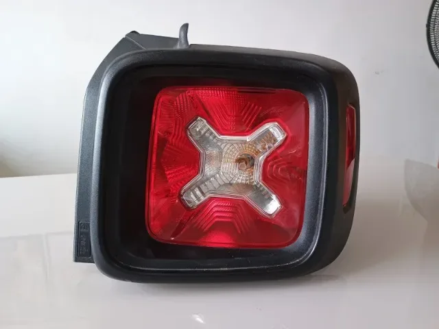 Lanterna Direita Jeep Renegade 2015 2016 2017 2018 2019