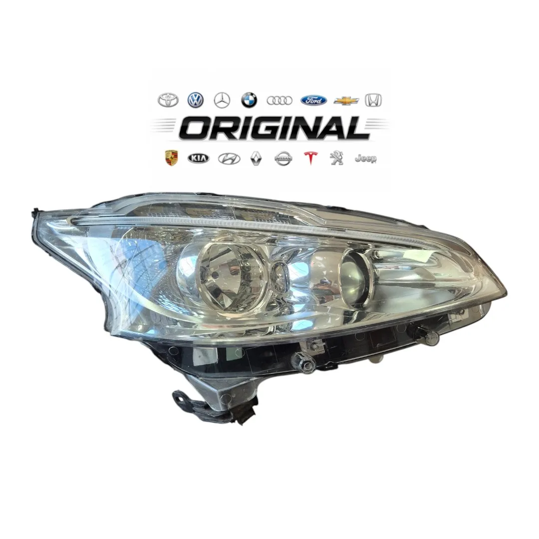 Farol Direito Dianteiro com Led Peugeot 208 2012 2013 2014 2015 2016 2017 2018 2019
