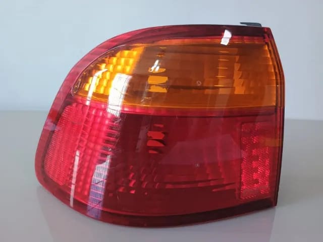 LANTERNA HONDA CIVIC 1999/2000 LADO ESQUERDO