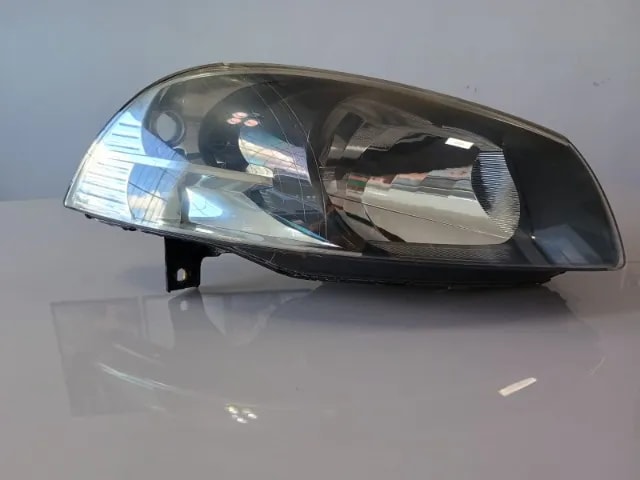 FAROL FIAT PALIO 2008/2012 LADO DIREITO