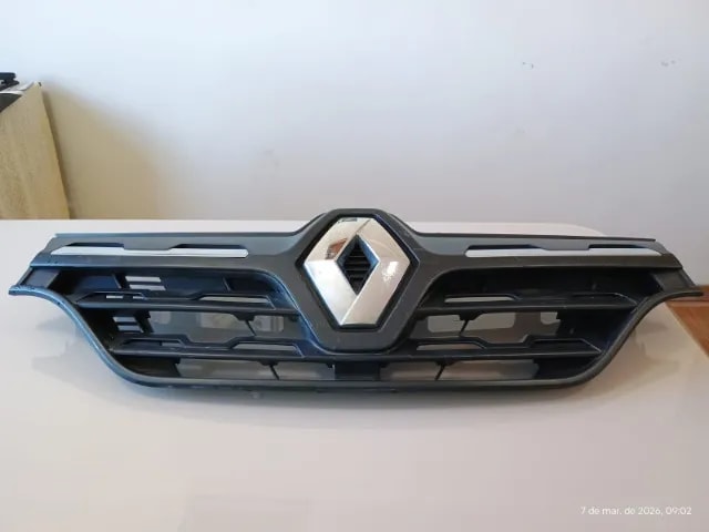 GRADE RADIADOR RENAULT KWID DIANTEIRO