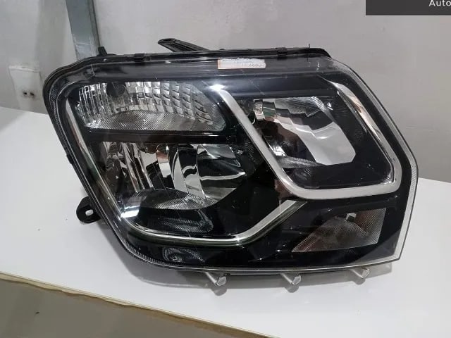 FAROL RENAULT DUSTER 2016/2019 LADO DIREITO