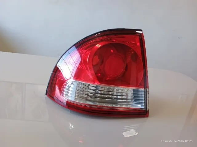 LANTERNA TRASEIRA CHEVROLET CORSA CLASSIC 2011/2015 LADO ESQUERDO