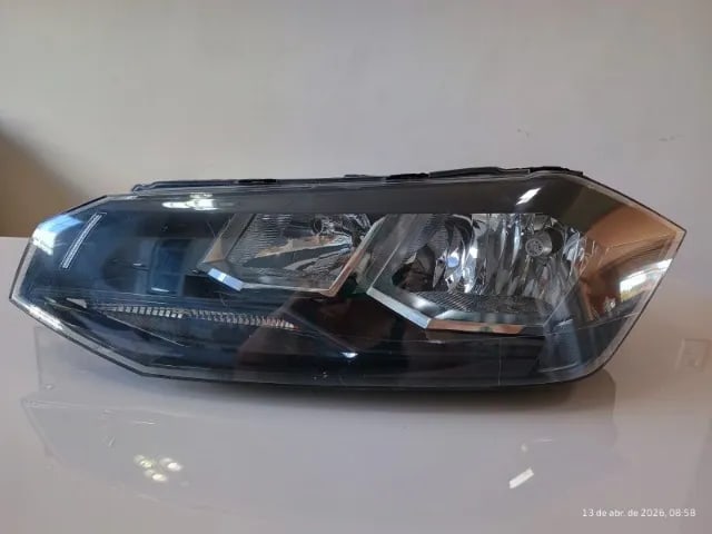 FAROL VOLKSWAGEN POLO / VIRTUS 2018/2023 LADO ESQUERDO