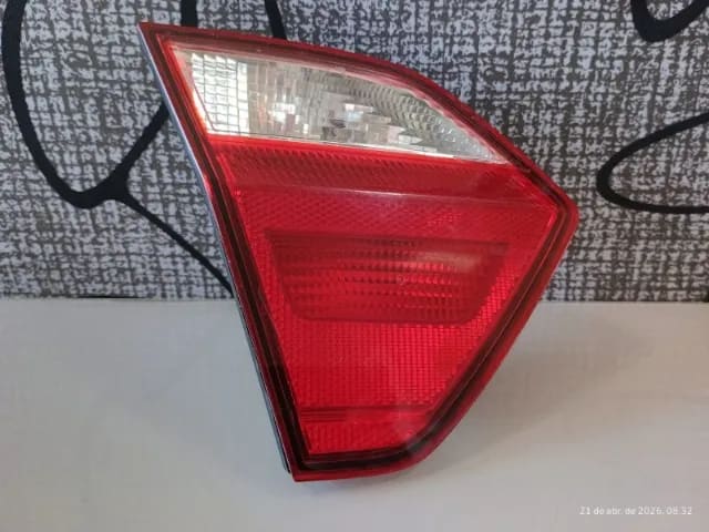 LANTERNA TRASEIRA TAMPA VOLKSWAGEN VOYAGE 2013/2021 LADO ESQUERDO Original