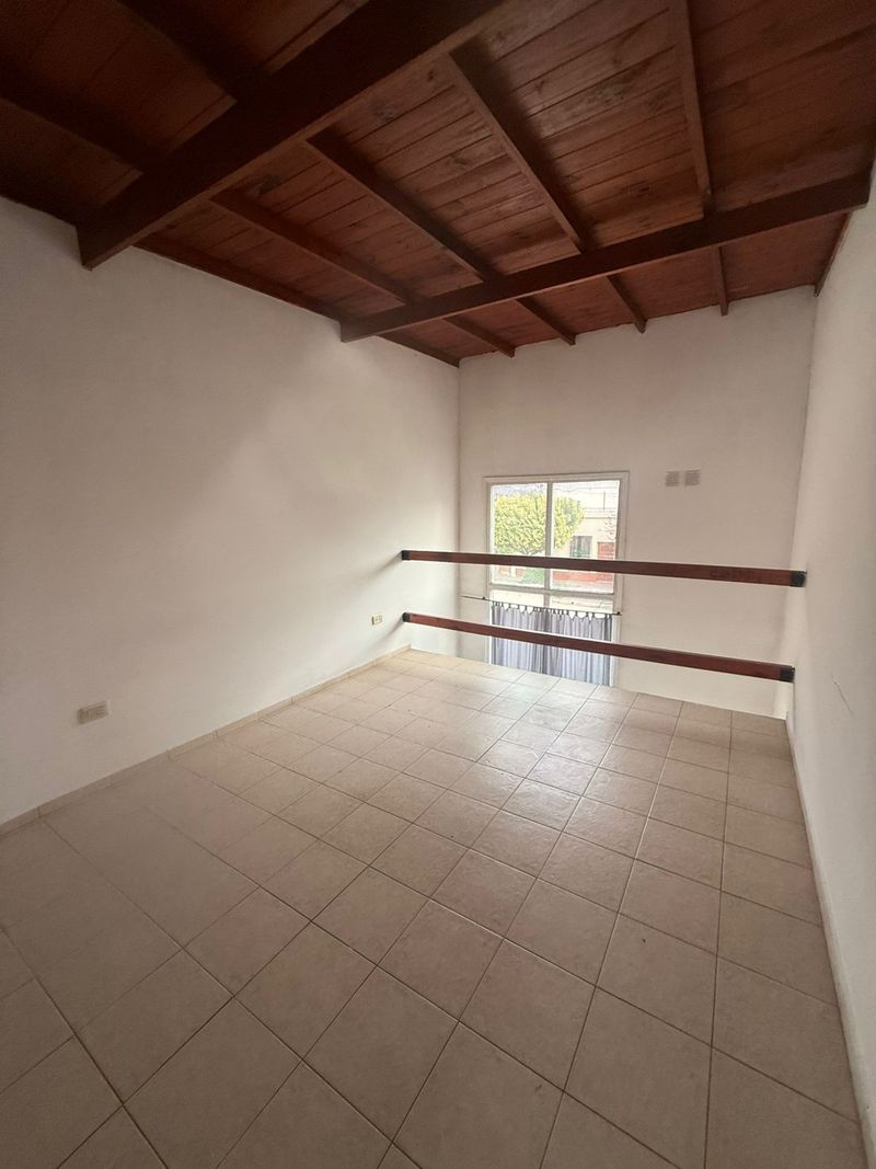 Miniatura de slide 8