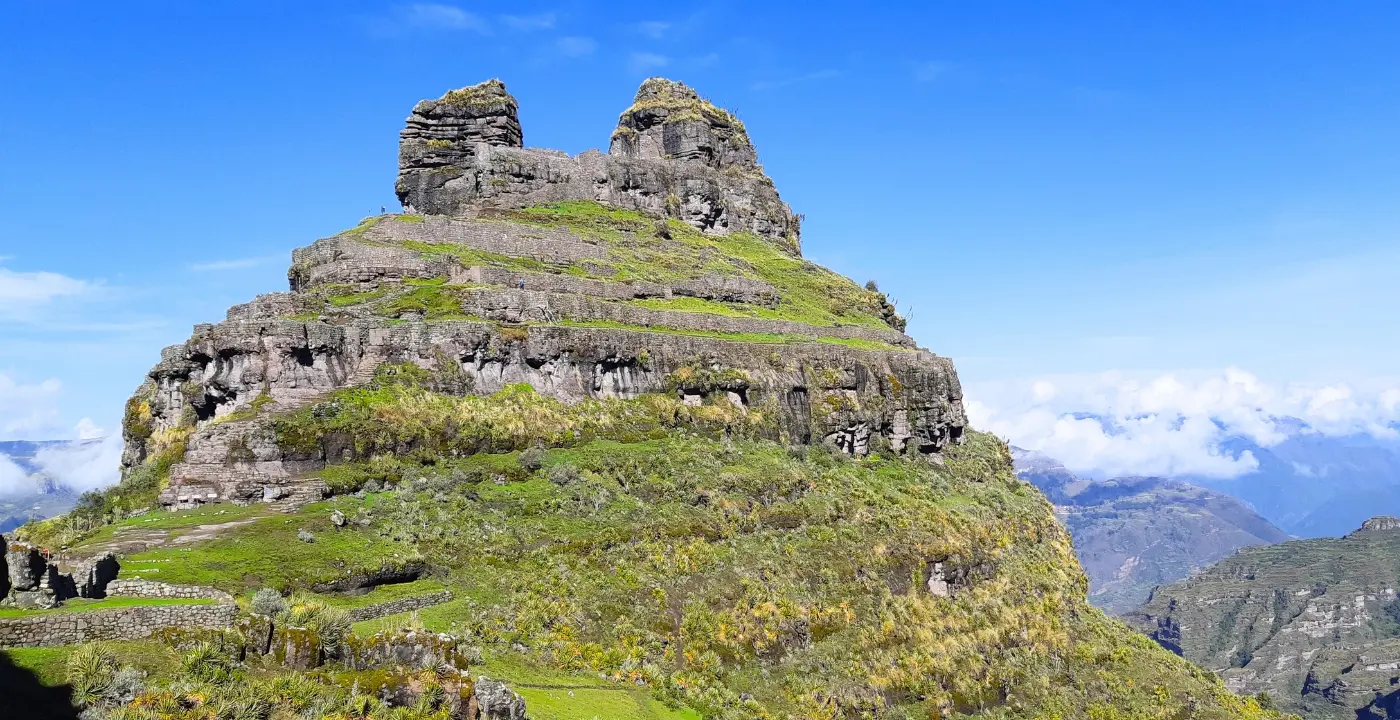  Waqrapukara Trek 2