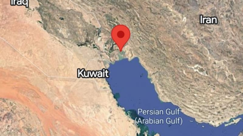 Satellite map view showing parts of Iraq, Iran, Kuwait, and the Persian Gulf with a red location pin marker in southwestern Iran near the Iraq-Iran border region.