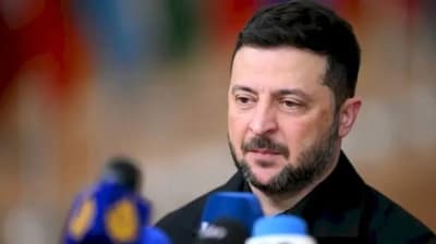 Zelensky Offers Help on Hormuz Strait