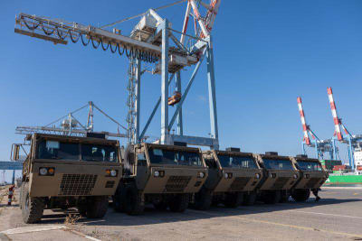 US Arms Surge Into Israel Via Ships