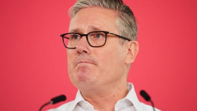 UK PM Starmer Says He Will Stay
