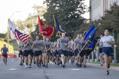 600 Troops Join Morning PT at Pentagon