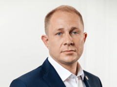 С днём рождения !