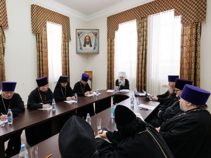 Митрополит Лонгин возглавил заседание Епархиального совета