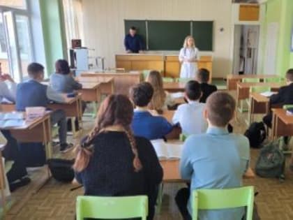 Более 500 жителей Мелекесского района проконсультированы ведущими медицинскими специалистами благодаря «выездной поликлинике»