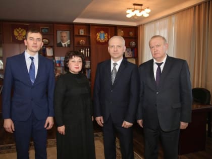 Валерий Малышев поблагодарил журналистов районных газет за труд и преданность делу