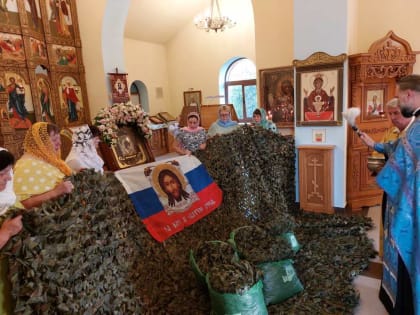 Молебен перед чудотворной иконой Божией Матери