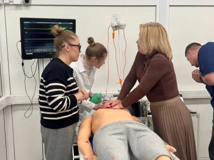 Ульяновские кардиологи отработали сердечно-легочную реанимацию на тренажерах