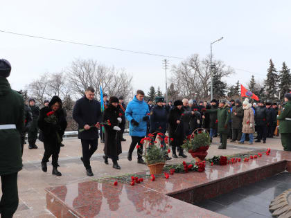 В Ульяновске прошел митинг, посвященный Дню защитника Отечества