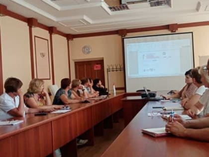 Протоиерей Алексий Исаев принял участие в в заседании демографического совета при администрации Новомалыклинского района