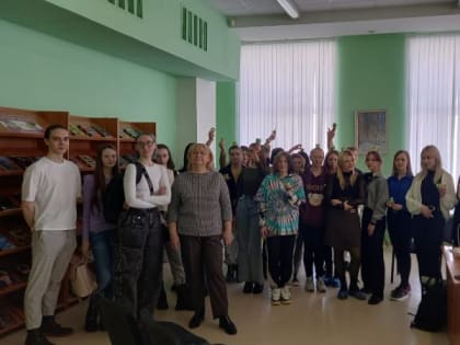 Преподаватели и студенты УлГПУ приняли участие в ярмарке вакансий и программ обучения «АртТрудФест»