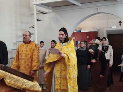 Собрание женской половины молодежного братства Пересвет