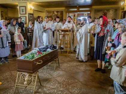 Прощание с монахиней Мариамной в Димитровграде