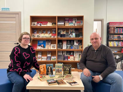 Депутаты Гордумы приняли участие в акции «Новые книги — новым территориям»