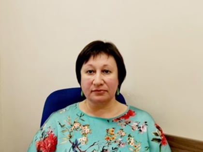О правилах безопасности при аномальной жаре рассказывает главный терапевт регионального Минздрава Надежда Рогожина