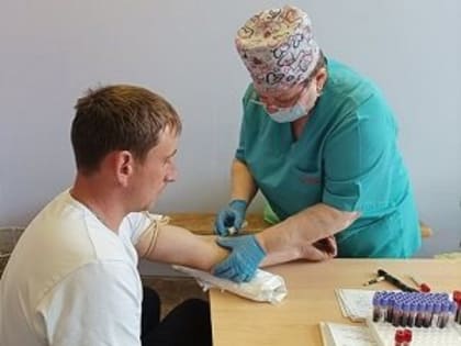 Ульяновские медики проверили здоровье у тренеров и работников школы олимпийского резерва