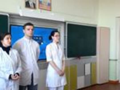 Студенты медколледжа УлГУ присоединились к всероссийской акции «Будь здоров!»