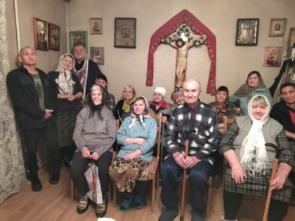 Посещение игумена Пимена Дома-интерната для престарелых в Димитровграде