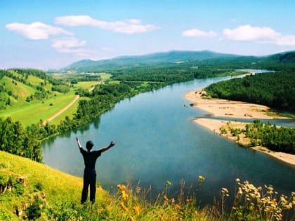 В 2023 году школьники Ульяновской области смогут бесплатно путешествовать по родному краю